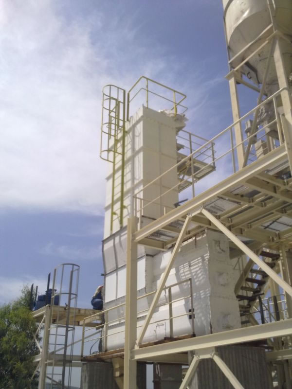 Dedusting a hydrated lime production lime