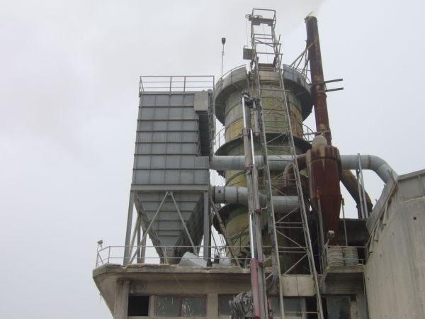 dedusting of a lime kiln